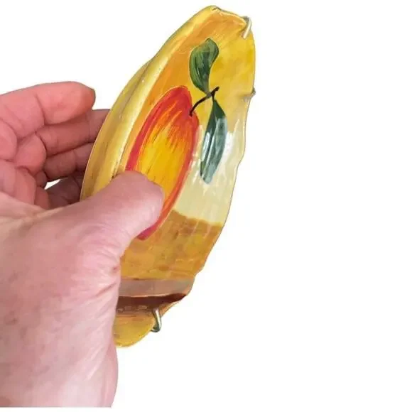 Vietri Made in Italy 7.75” Apple Decor Display Dish - Picture 4 of 8